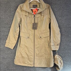 Cole Haan Packable Hooded Rain Jacket Beige Women’s Medium NWT